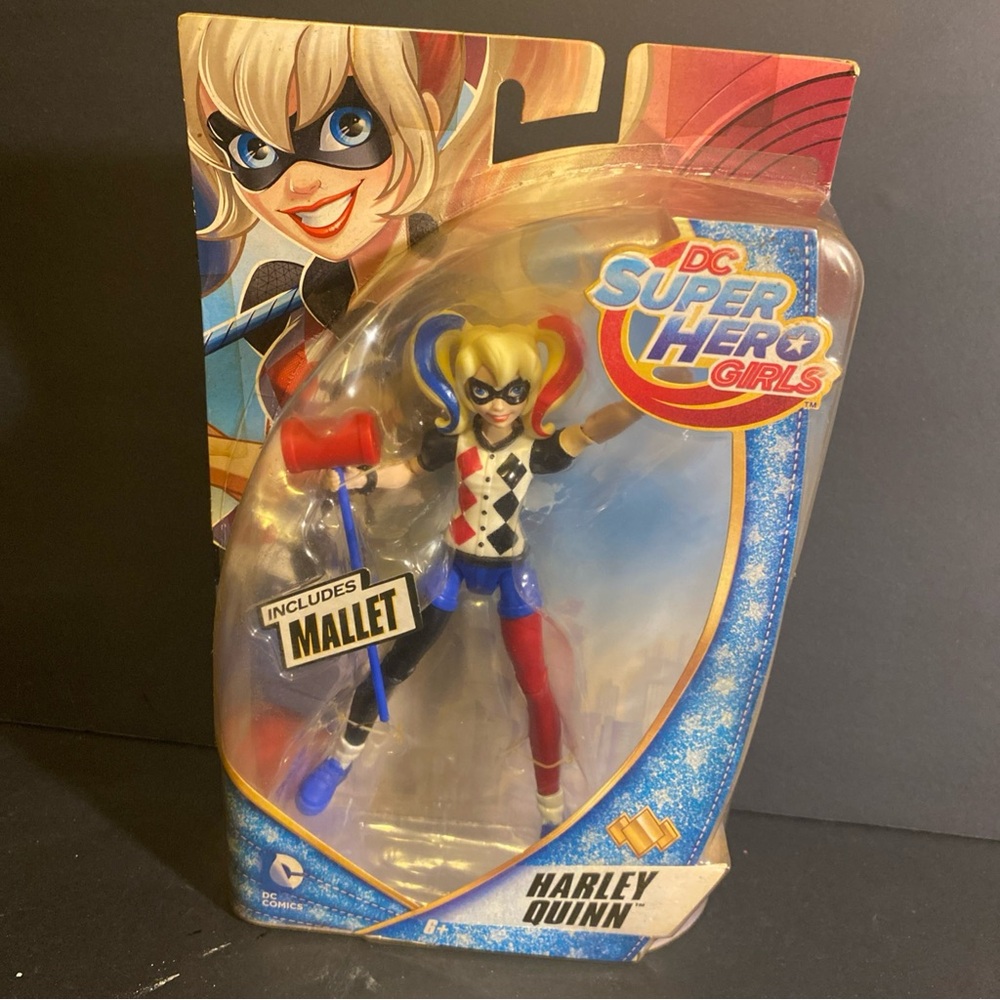 2015 Harley Quinn Super Hero Girls Mattel DC Action Figure with Mallet Box Wear